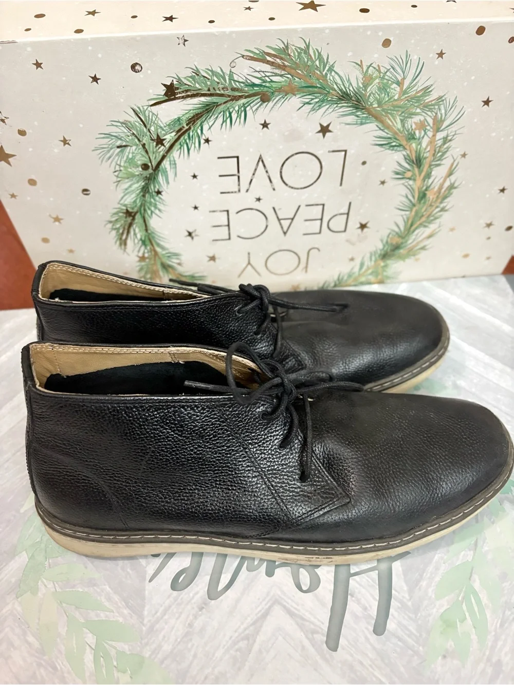 Johnston & Murphy Black Pebbled Leather Chukka Boots